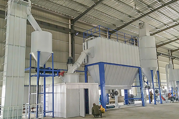 廣西大型石焦油制粉現(xiàn)場_上?？评鹂?></div>
								<h4>廣西大型石焦油制粉現(xiàn)場_上海科利瑞克</h4>
							</a>
						</li>
						
						<li>
							<a href=